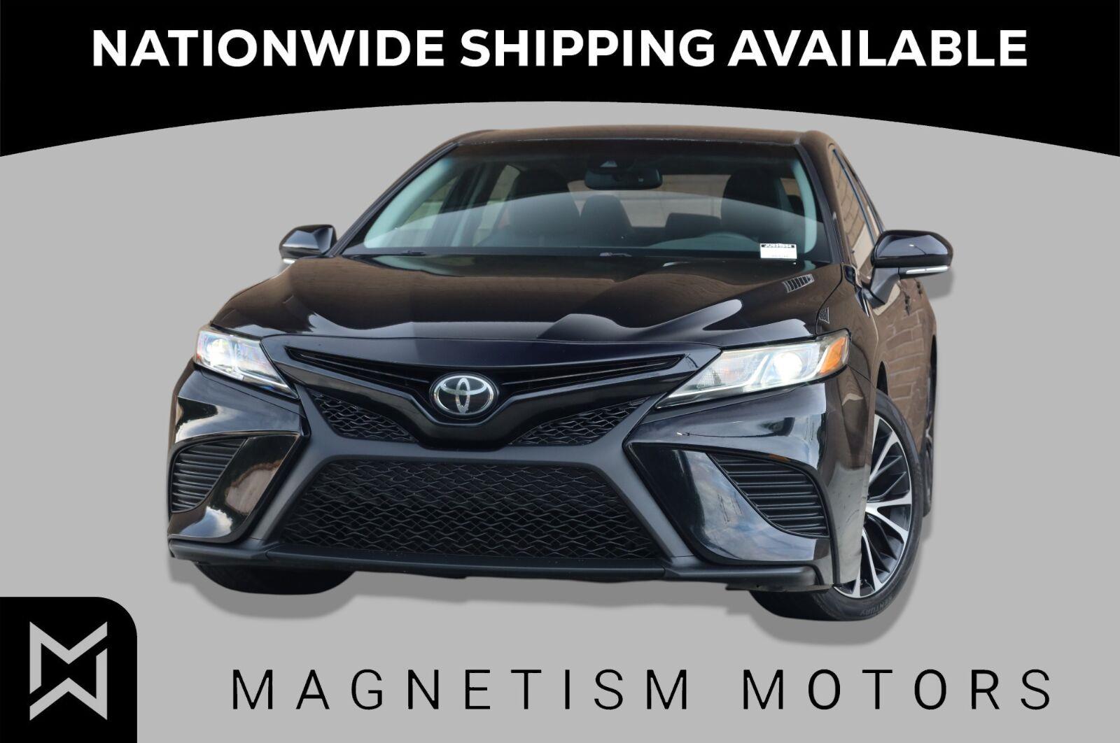 Midnight Black Metallic 2018 Toyota Camry Sedan Front-Wheel Drive Automatic