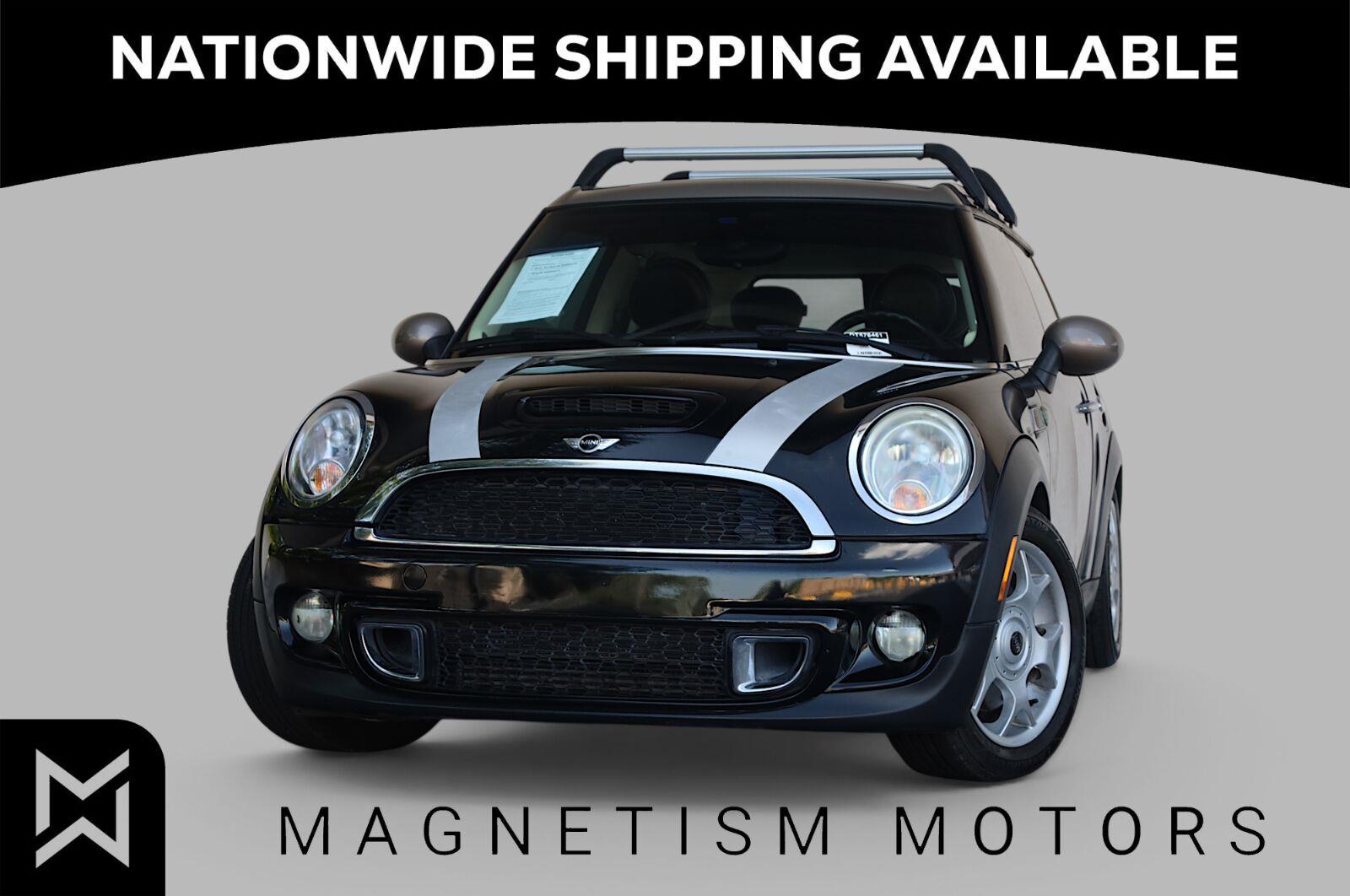 Midnight Black Metallic 2013 MINI Cooper Clubman Wagon Front-Wheel Drive Automatic
