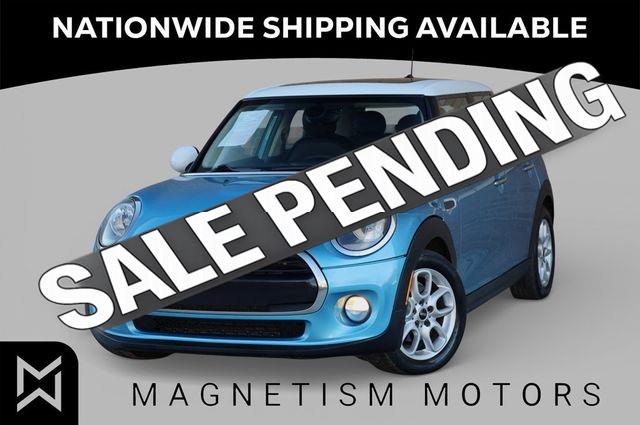 Electric Blue Metallic 2019 MINI Cooper Hatchback Front-Wheel Drive 6-Speed Automatic
