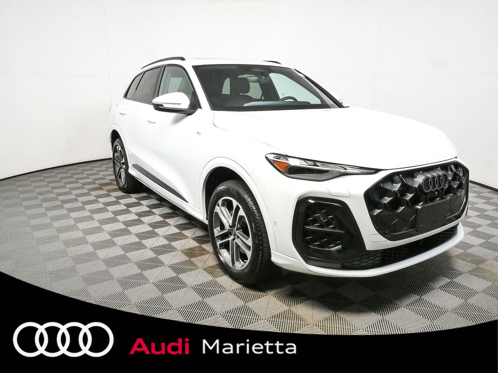 Glacier White Metallic 2026 Audi Q5 SUV / Crossover All-Wheel Drive Automatic