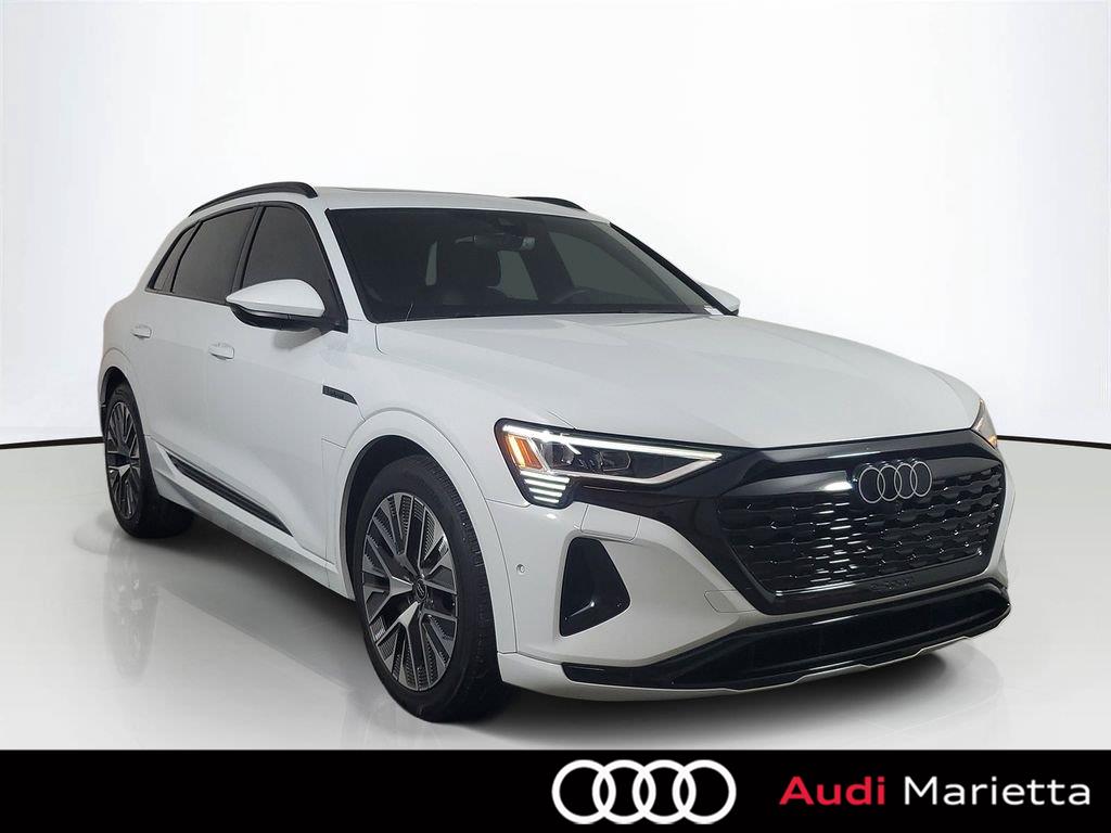  2024 Audi Q8 e-tron quattro Premium Plus AWD   