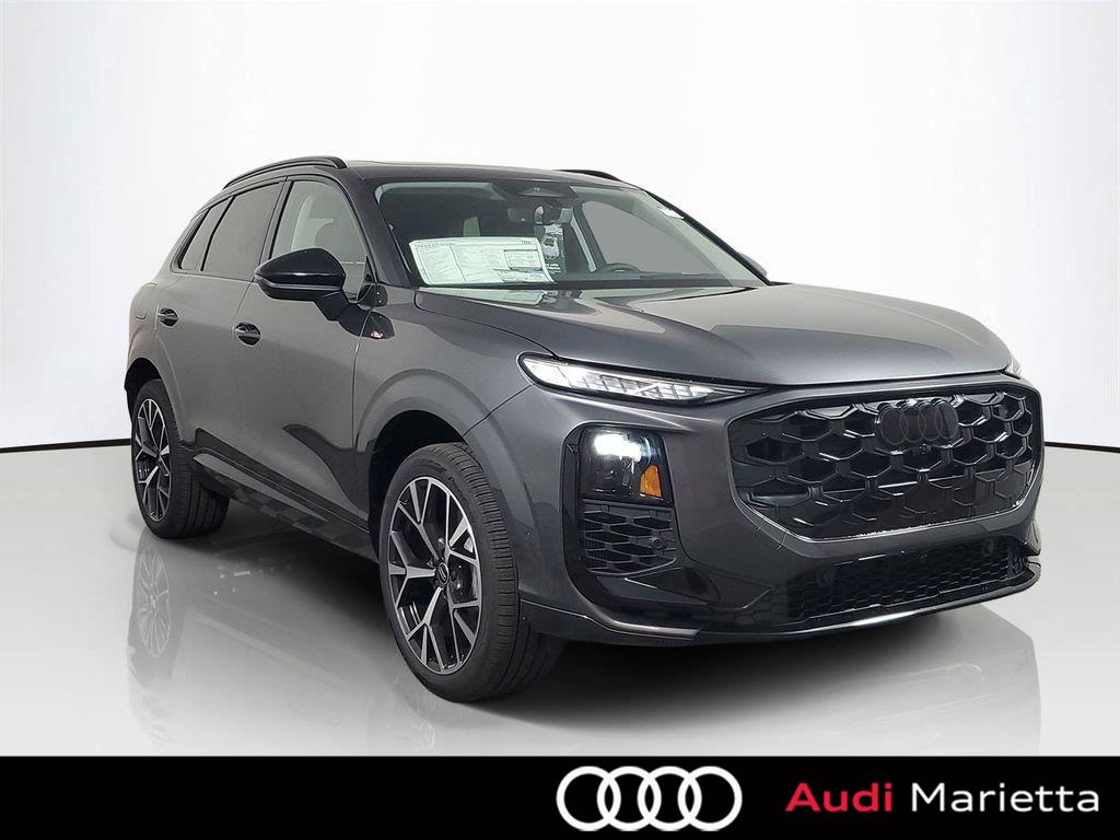 Daytona Gray Pearl Effect 2026 Audi Q3 SUV / Crossover All-Wheel Drive 7-Speed Automatic