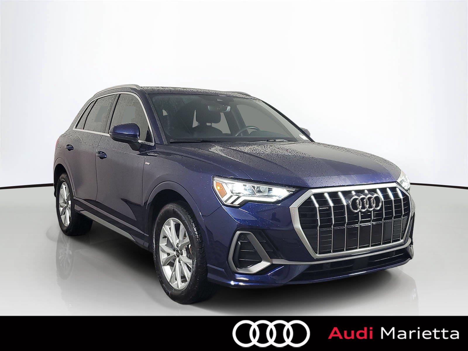 Navarra Blue Metallic 2022 Audi Q3 SUV / Crossover All-Wheel Drive Automatic