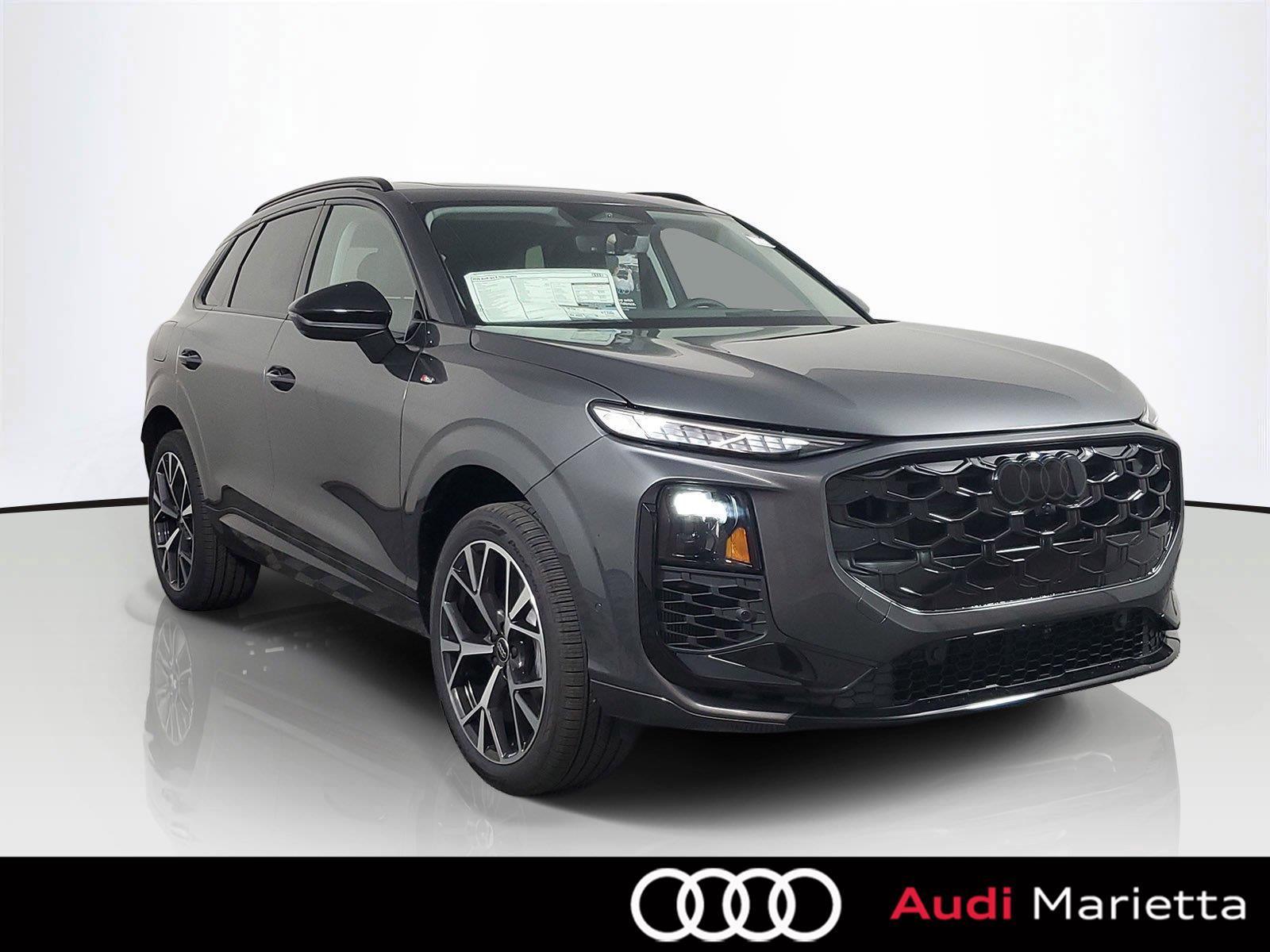 Daytona Gray Pearl Effect 2026 Audi Q3 SUV / Crossover All-Wheel Drive Automatic