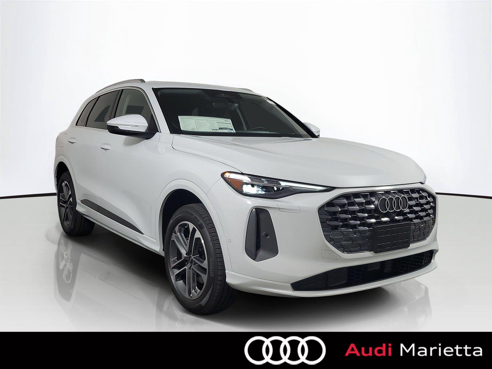 Glacier White Metallic 2026 Audi Q5 SUV / Crossover All-Wheel Drive Automatic