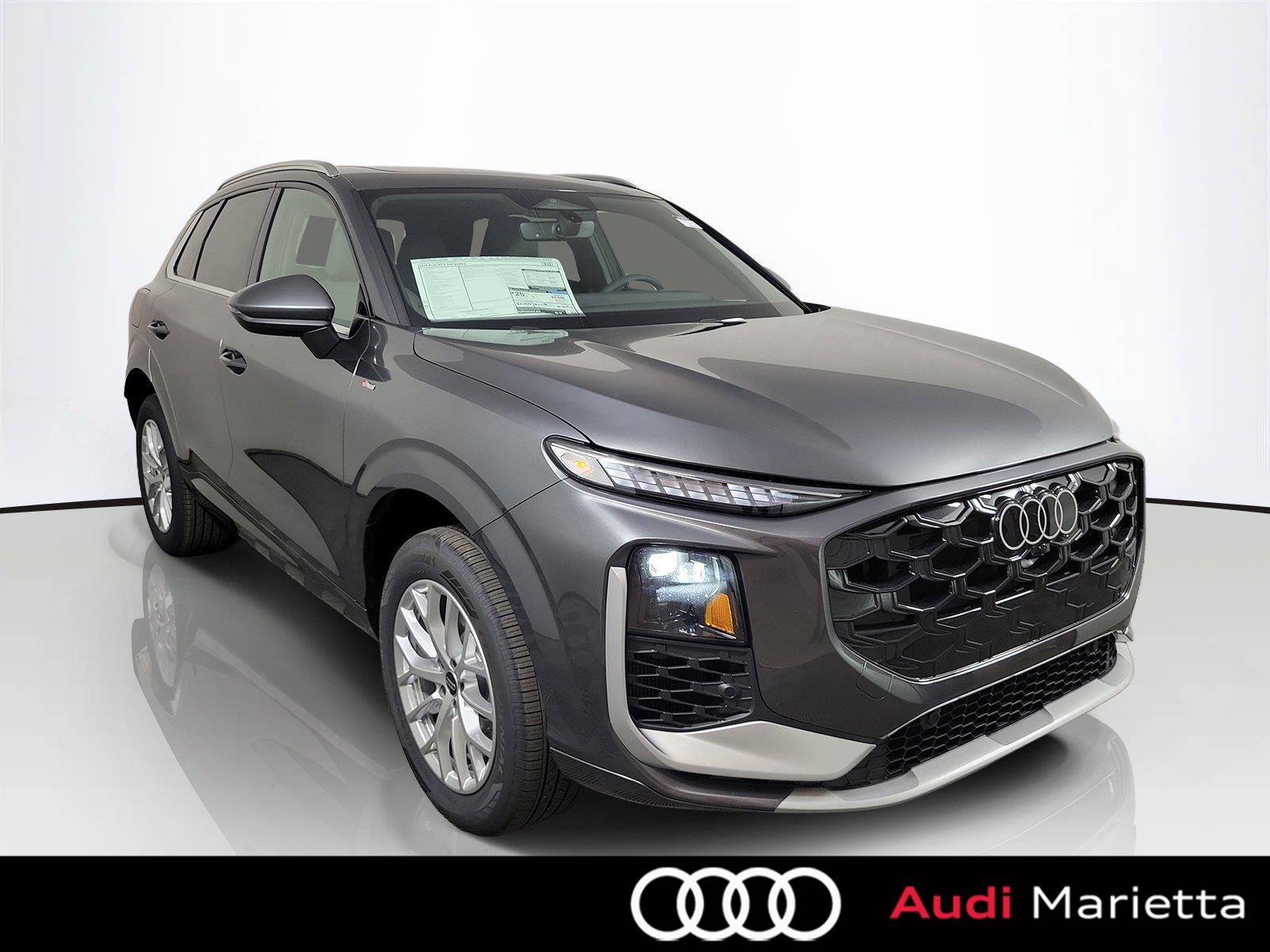 Daytona Gray Pearl Effect 2026 Audi Q3 SUV / Crossover All-Wheel Drive Automatic