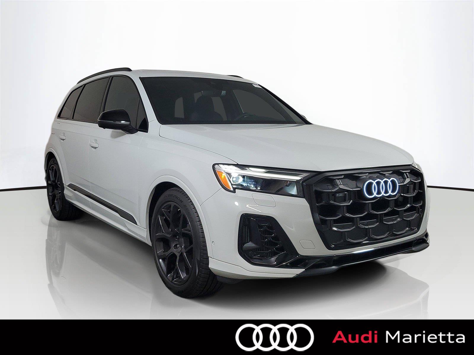 Glacier White Metallic 2026 Audi SQ7 SUV / Crossover All-Wheel Drive Automatic