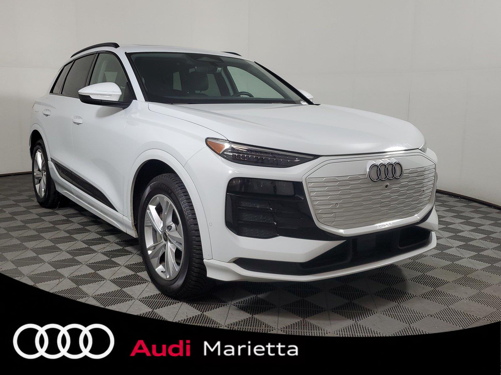 2025 Audi Q6 e-tron Premium Plus RWD