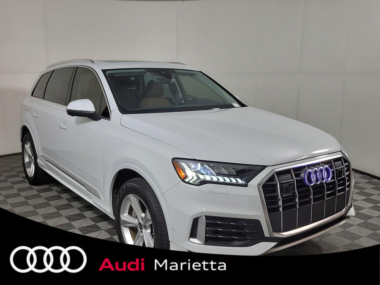 2023 Audi Q7 quattro Premium 55 TFSI
