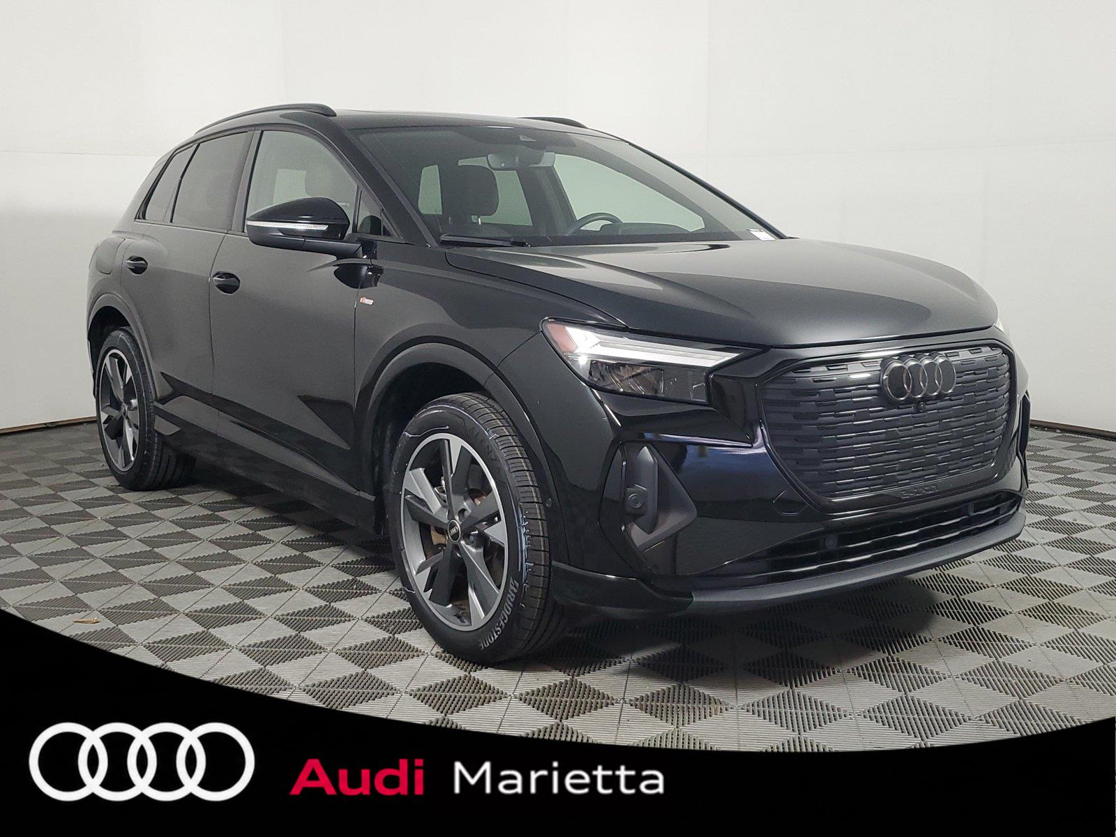 2024 Audi Q4 e-tron quattro Premium Plus 50
