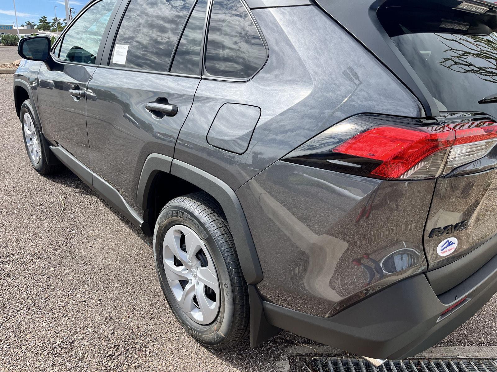 2025 Toyota RAV4 LE photo 10
