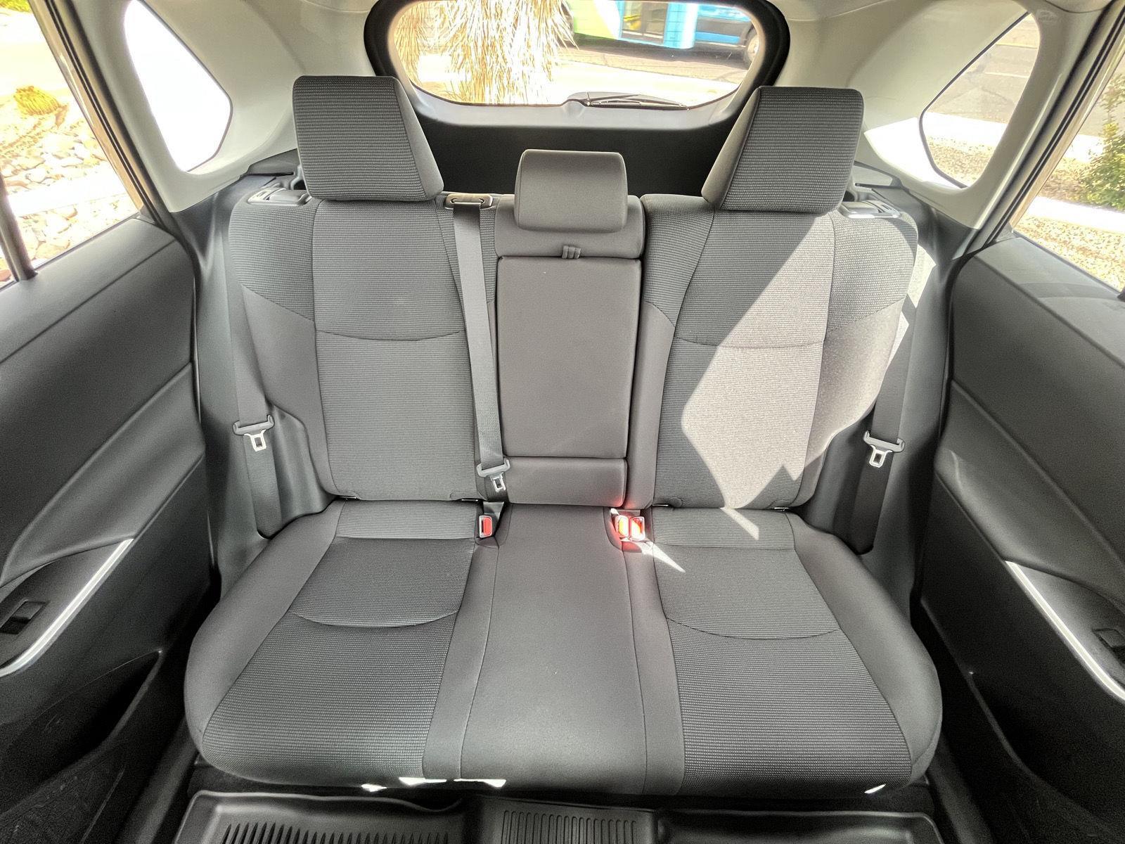 2025 Toyota RAV4 LE photo 30