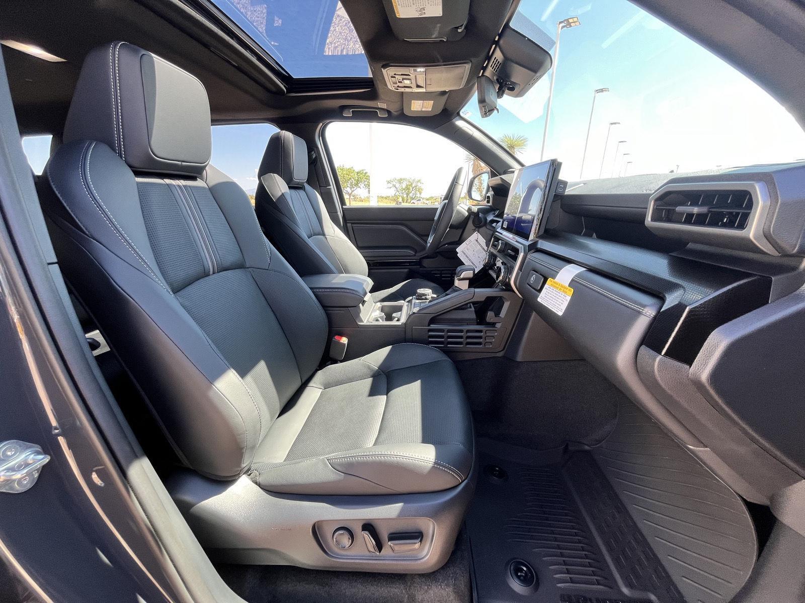 2025 Toyota 4Runner Limited photo 30