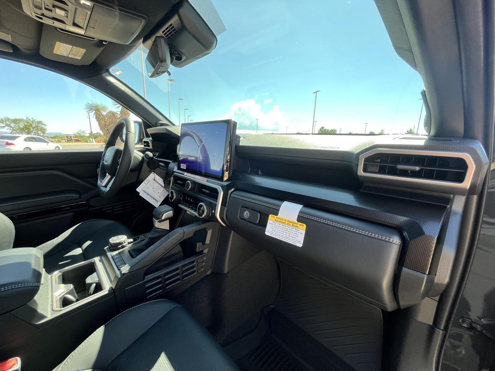 2025 Toyota 4Runner Limited photo 32
