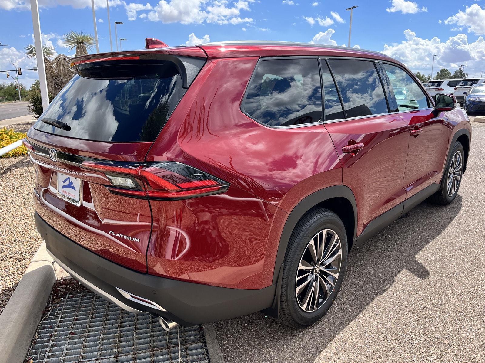 2025 Toyota Grand Highlander Hybrid MAX Platinum photo 5