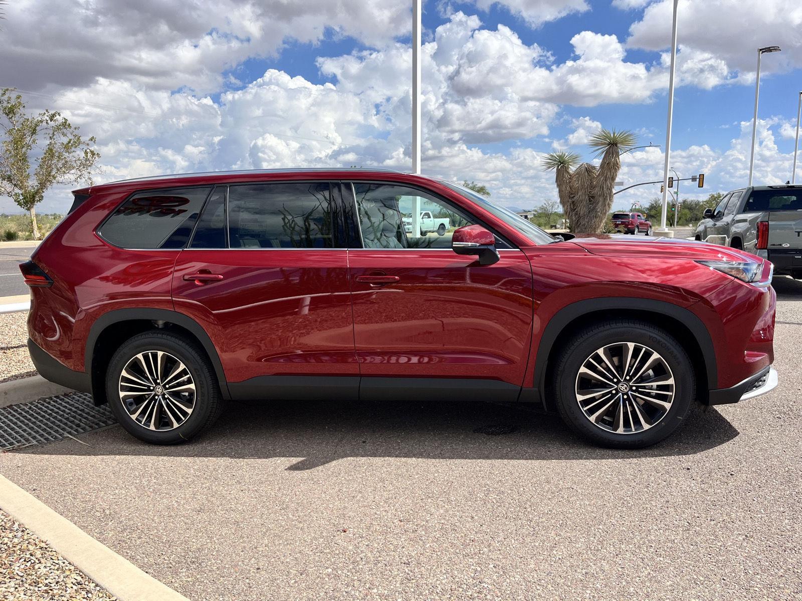 2025 Toyota Grand Highlander Hybrid MAX Platinum photo 6