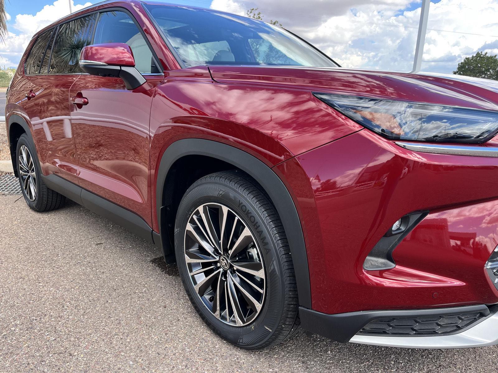 2025 Toyota Grand Highlander Hybrid MAX Platinum photo 16