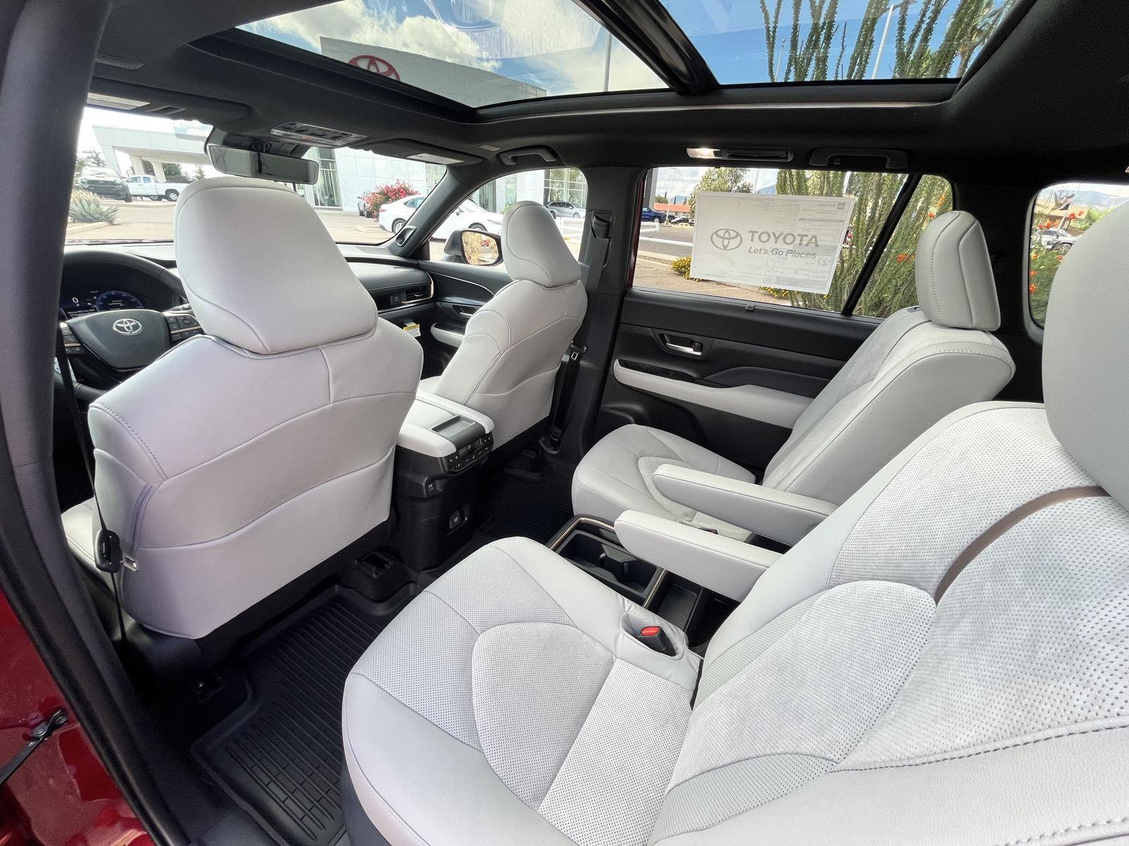 2025 Toyota Grand Highlander Hybrid MAX Platinum photo 20