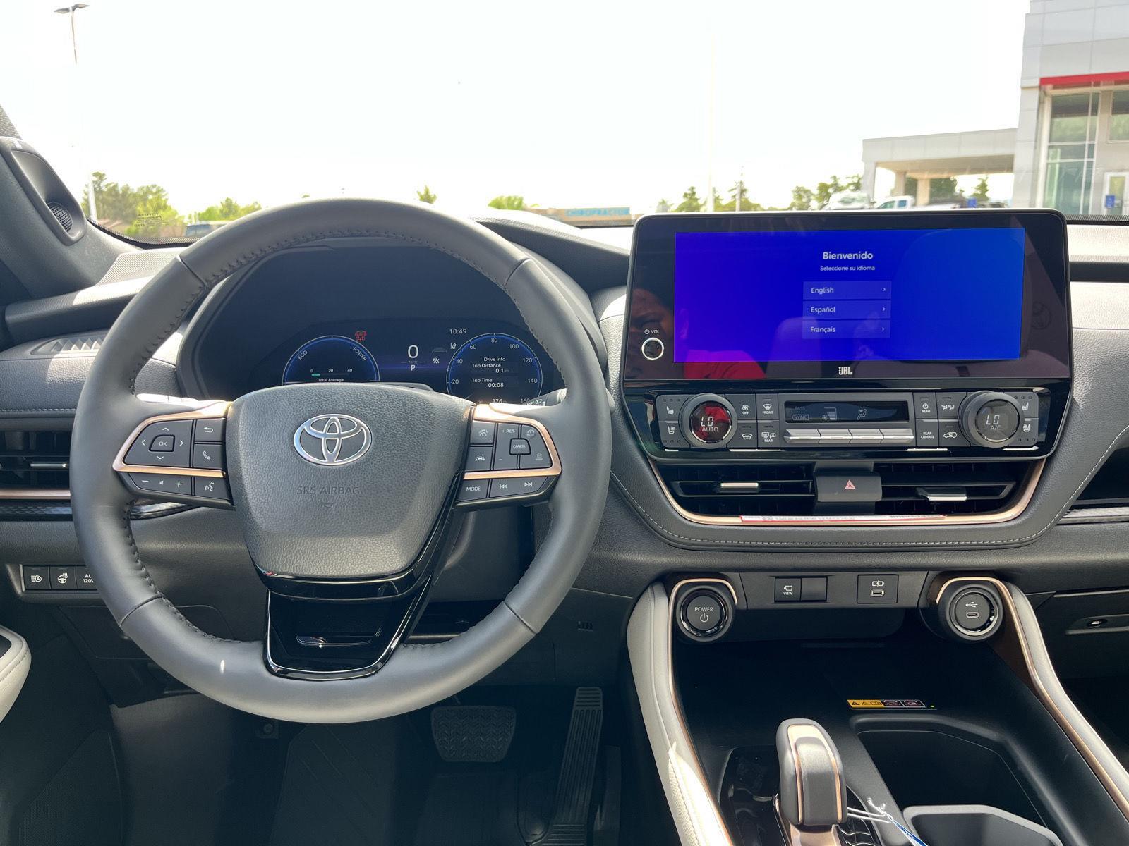2025 Toyota Grand Highlander Hybrid MAX Platinum photo 29