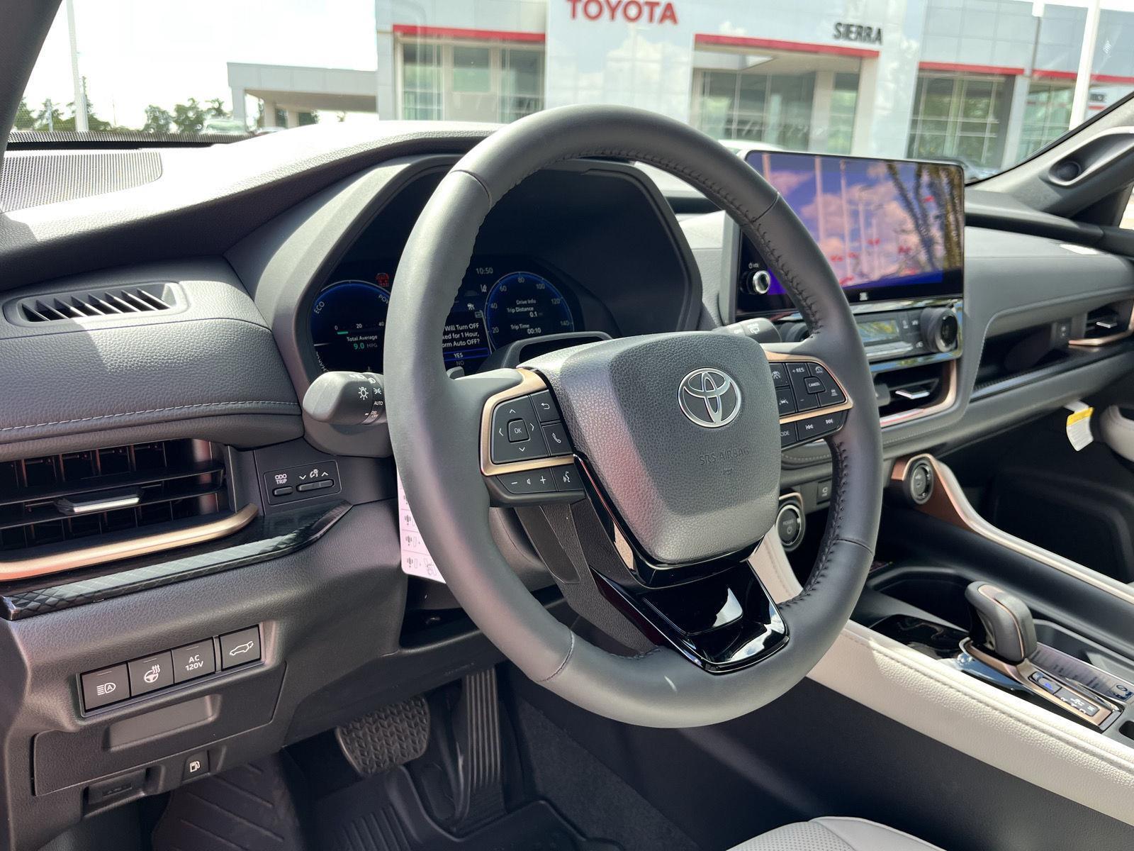 2025 Toyota Grand Highlander Hybrid MAX Platinum photo 41