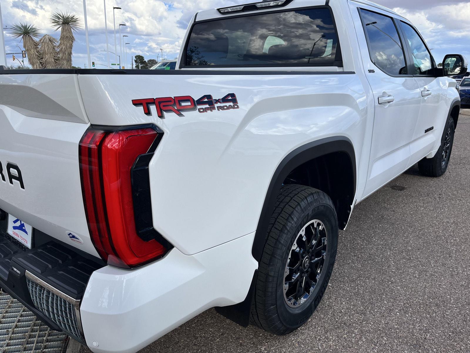 2026 Toyota Tundra SR5 CrewMax photo 12