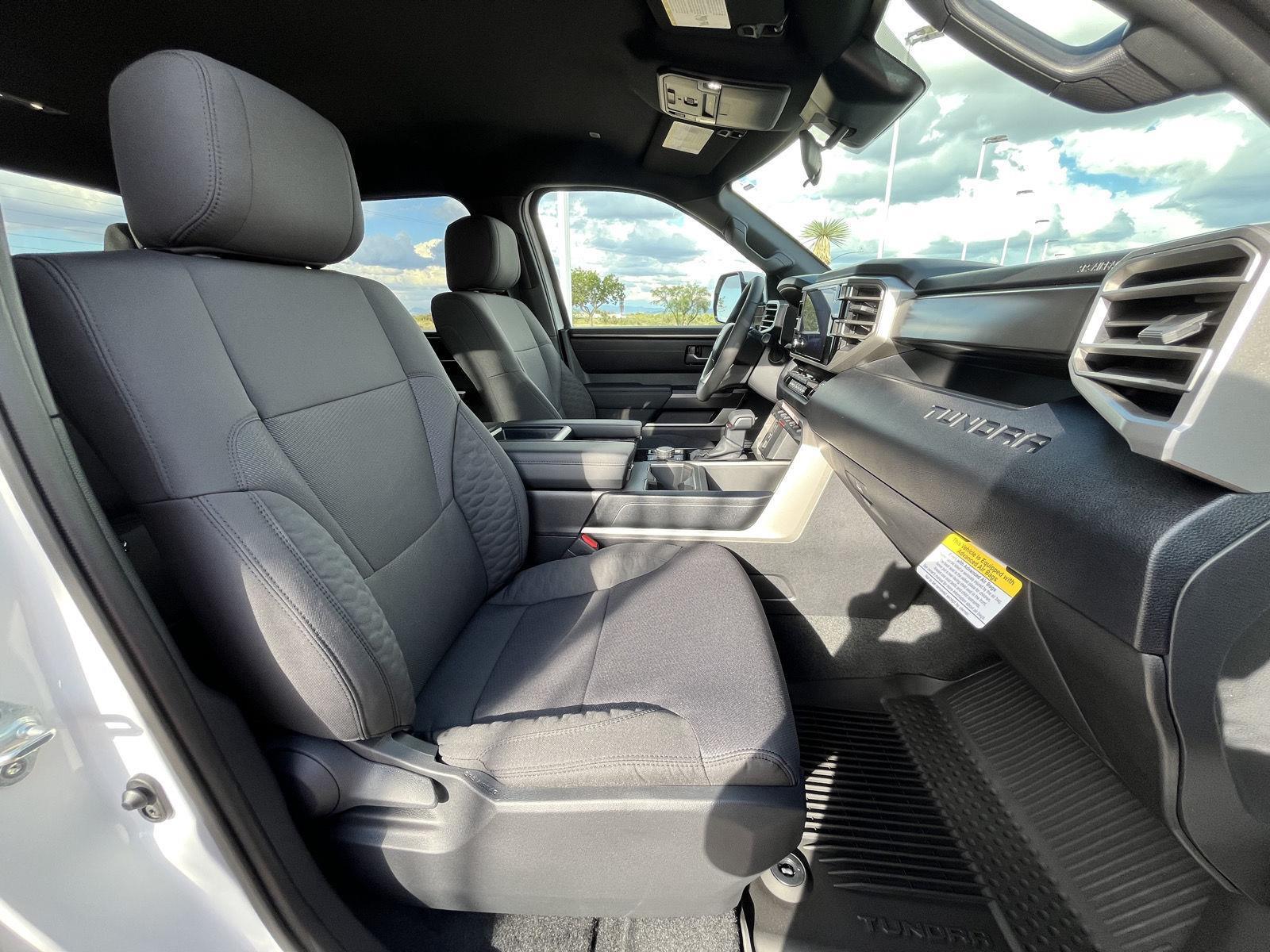 2026 Toyota Tundra SR5 CrewMax photo 27