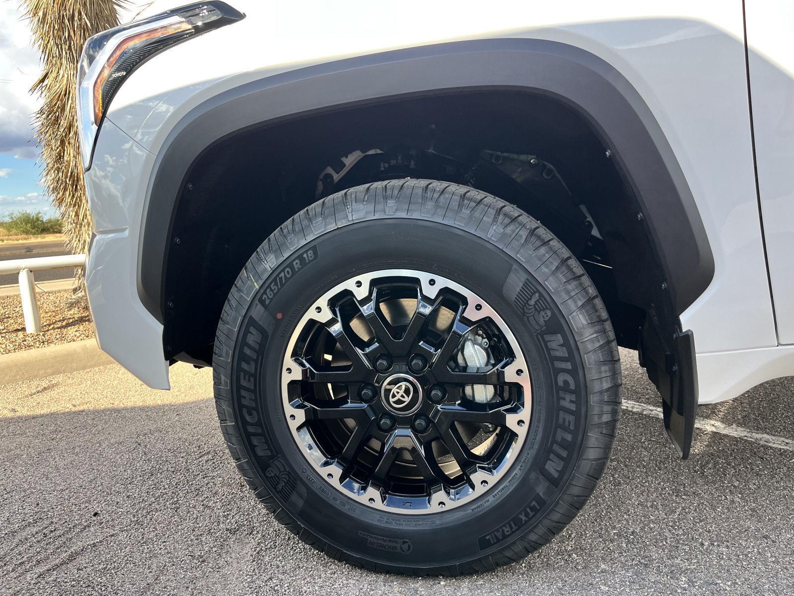 2026 Toyota Tundra SR5 CrewMax photo 39