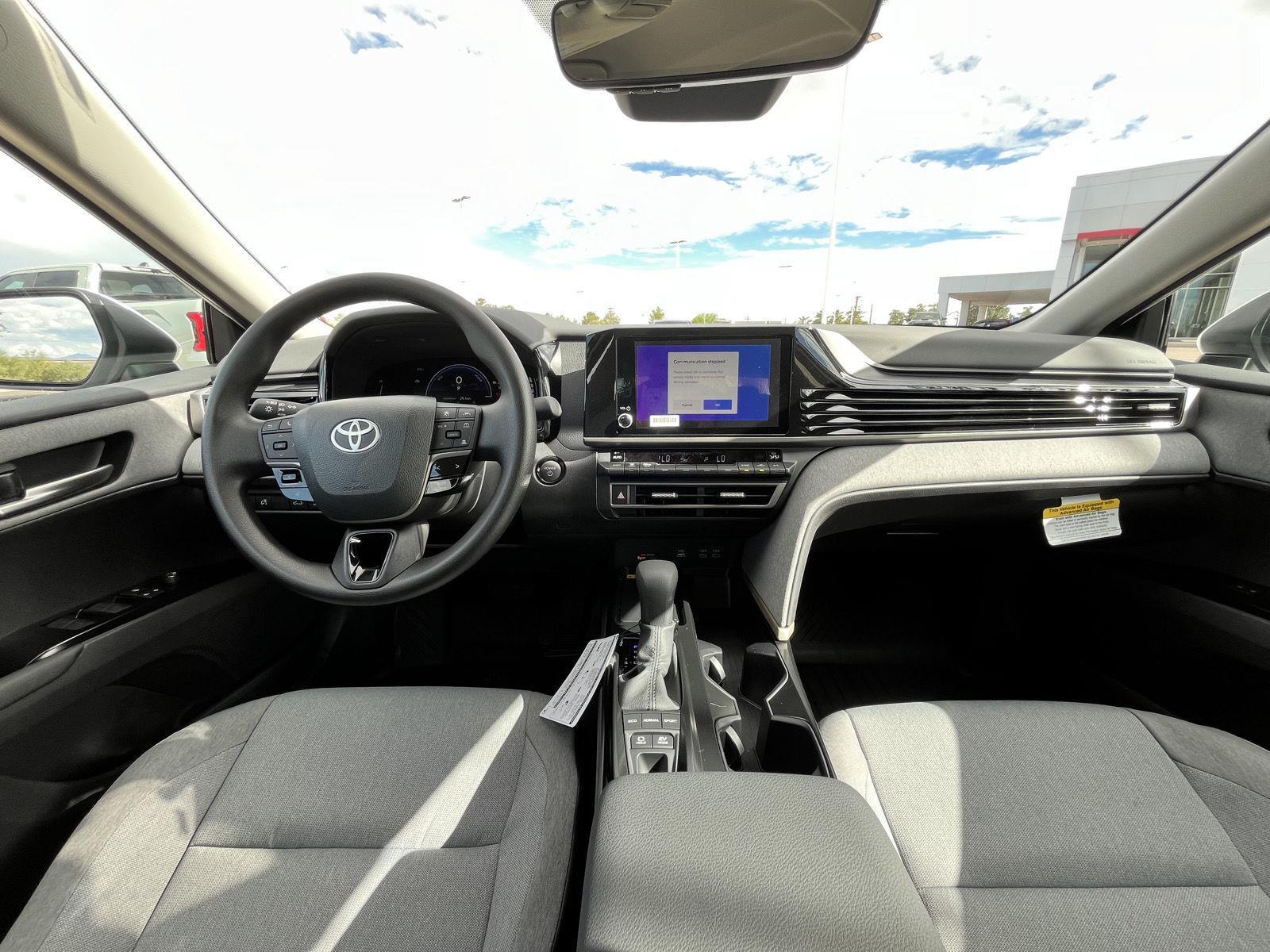 2025 Toyota Camry LE photo 20