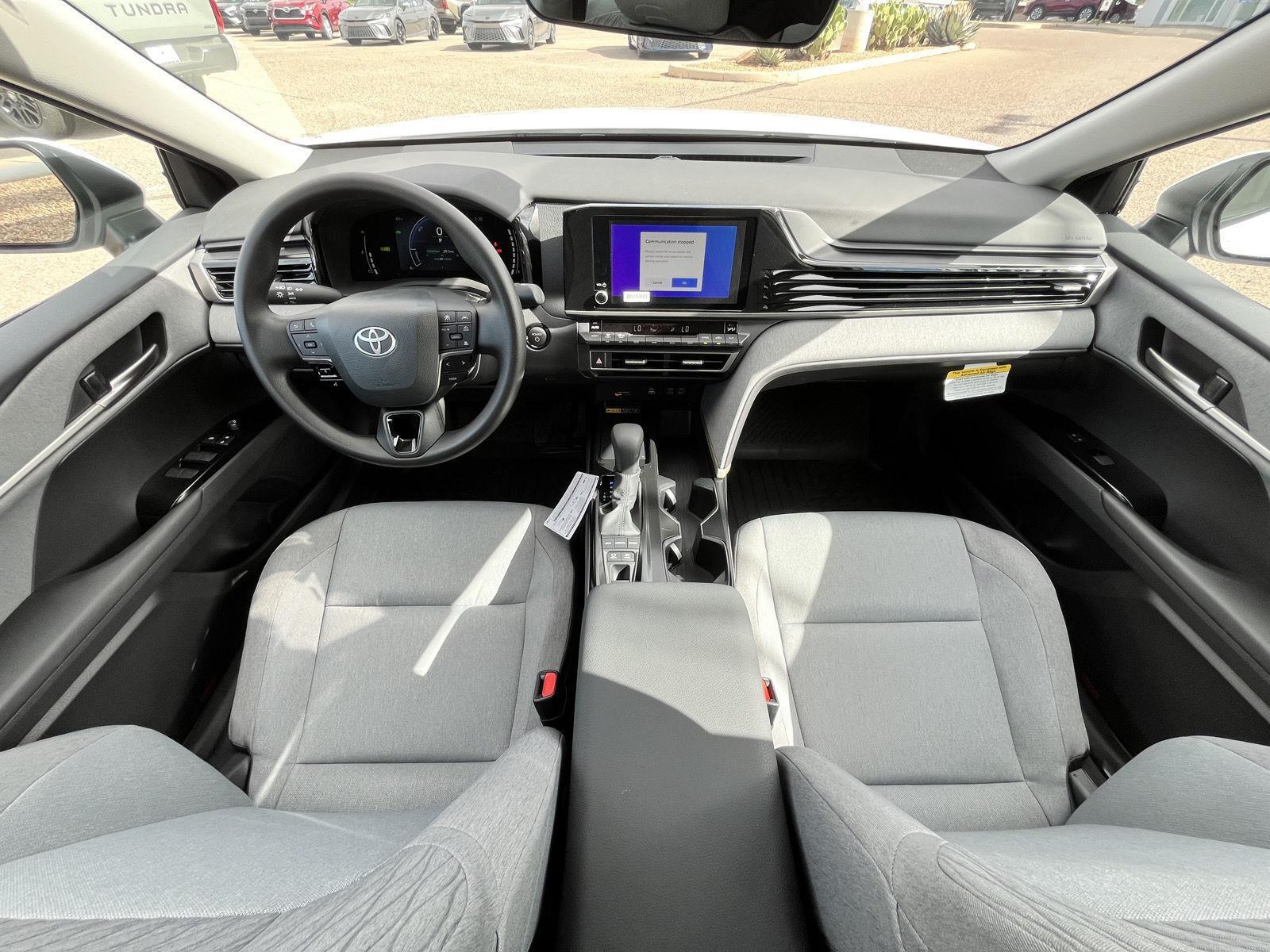 2025 Toyota Camry LE photo 21