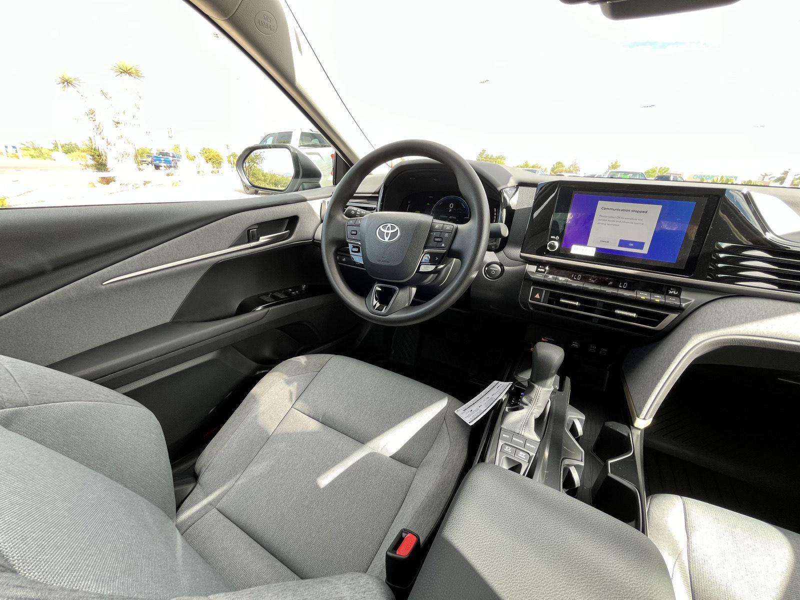 2025 Toyota Camry LE photo 22