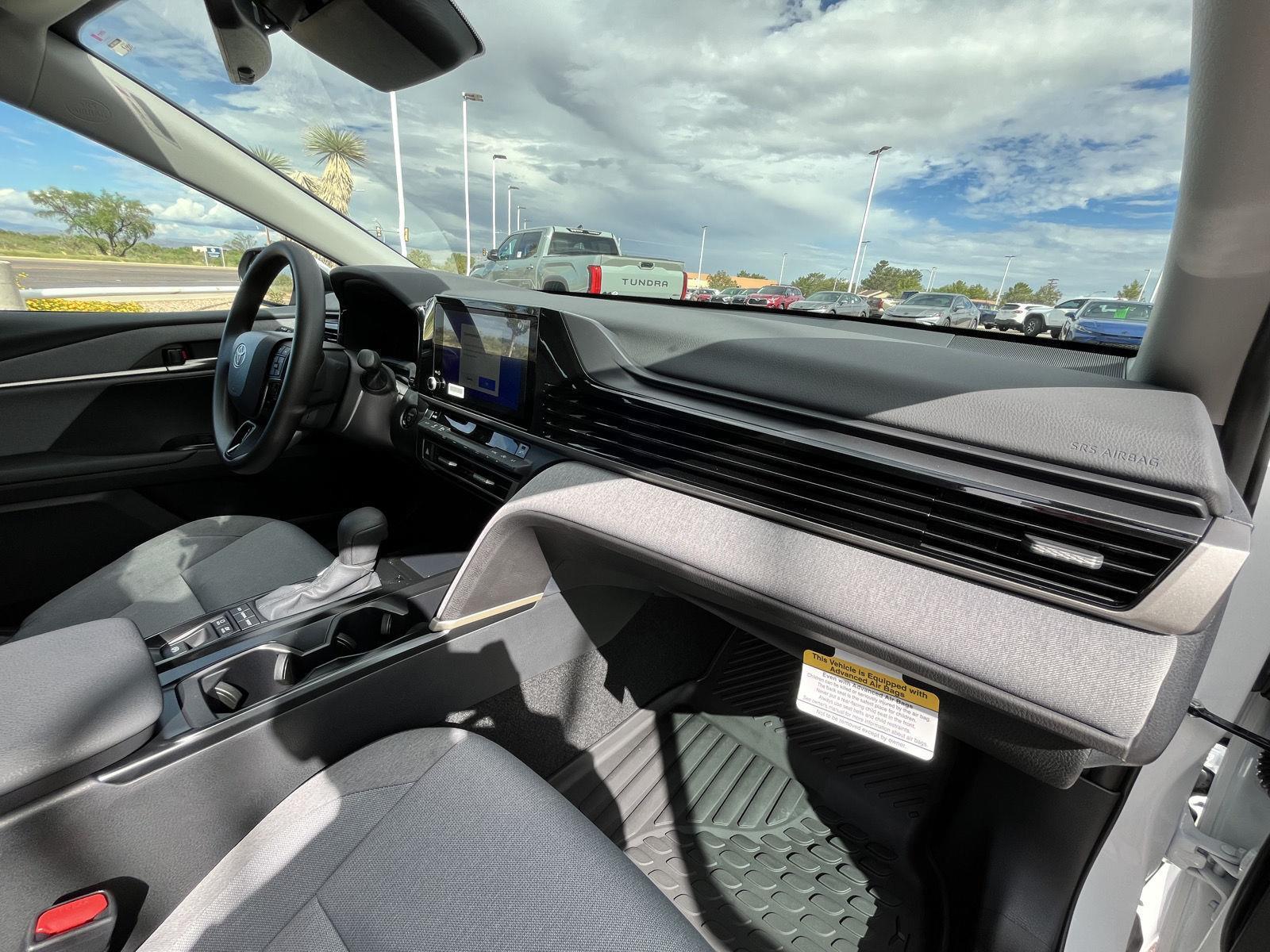2025 Toyota Camry LE photo 29
