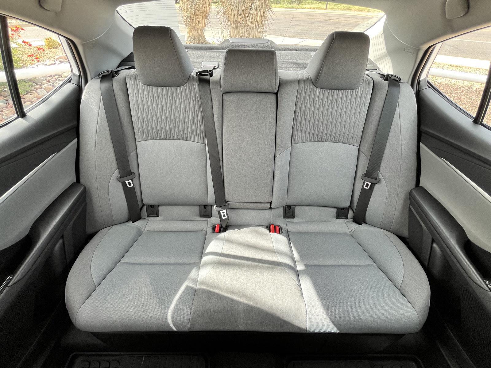 2025 Toyota Camry LE photo 31
