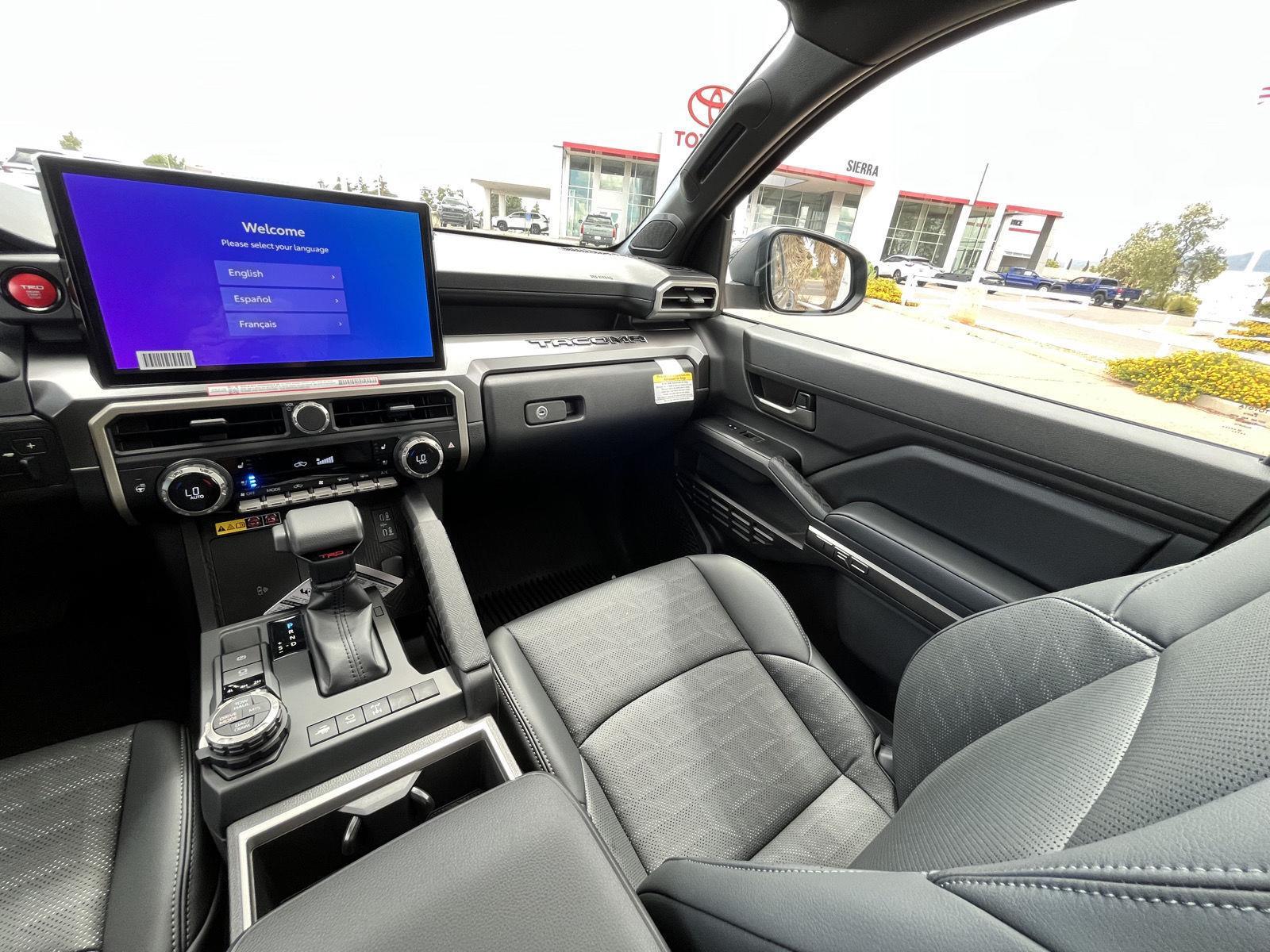 2025 Toyota Tacoma TRD Off-Road Double Cab photo 22