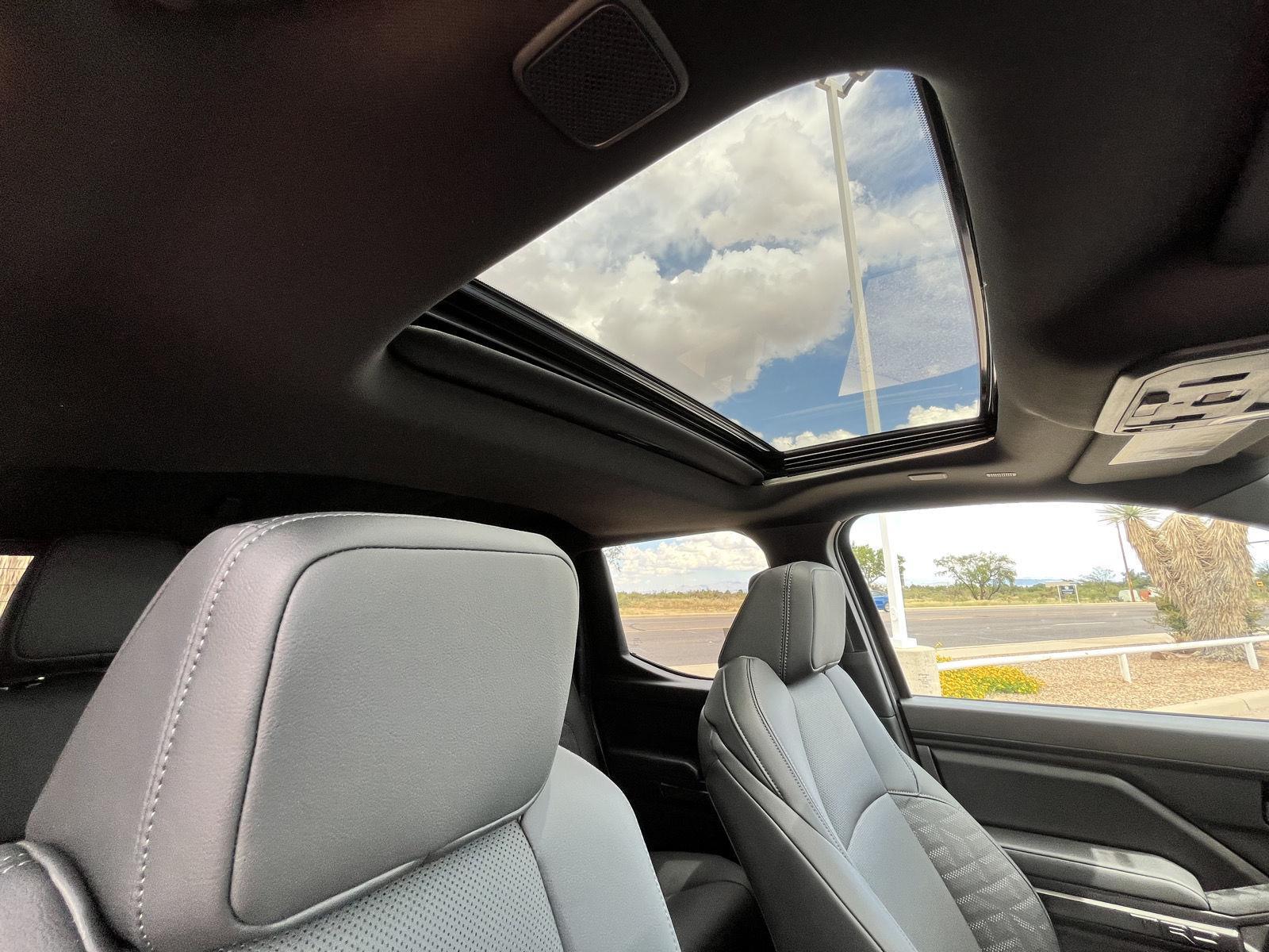 2025 Toyota Tacoma TRD Off-Road Double Cab photo 30