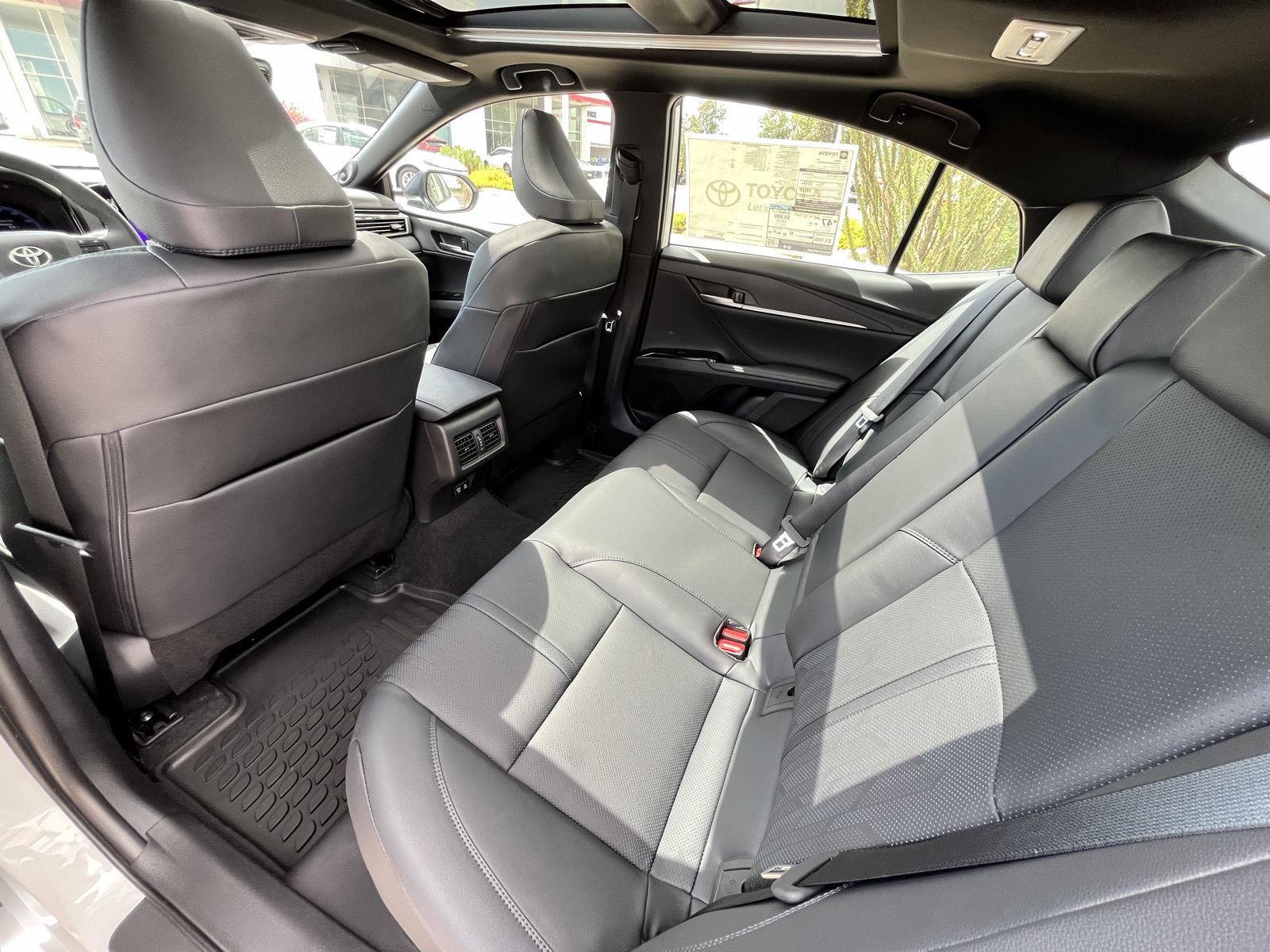 2025 Toyota Camry XSE photo 18