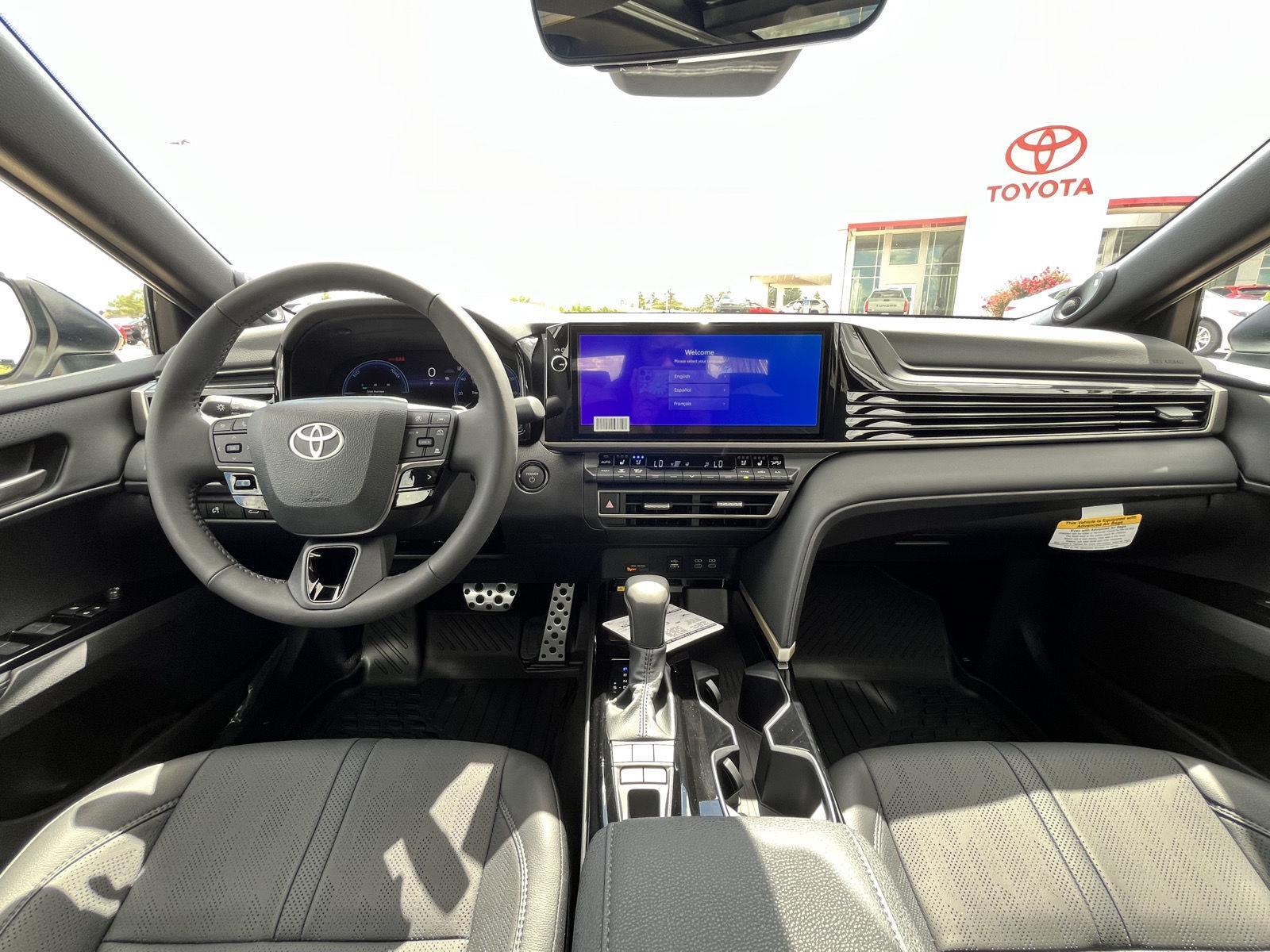 2025 Toyota Camry XSE photo 20