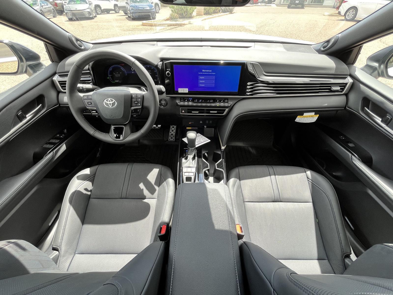 2025 Toyota Camry XSE photo 21