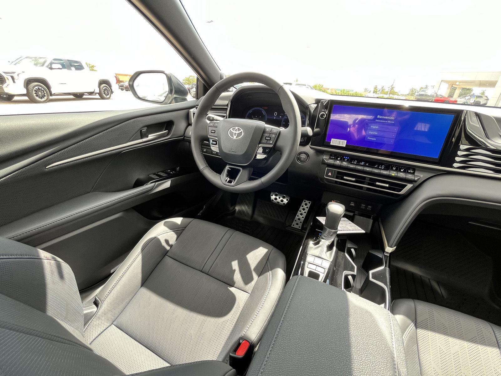 2025 Toyota Camry XSE photo 22