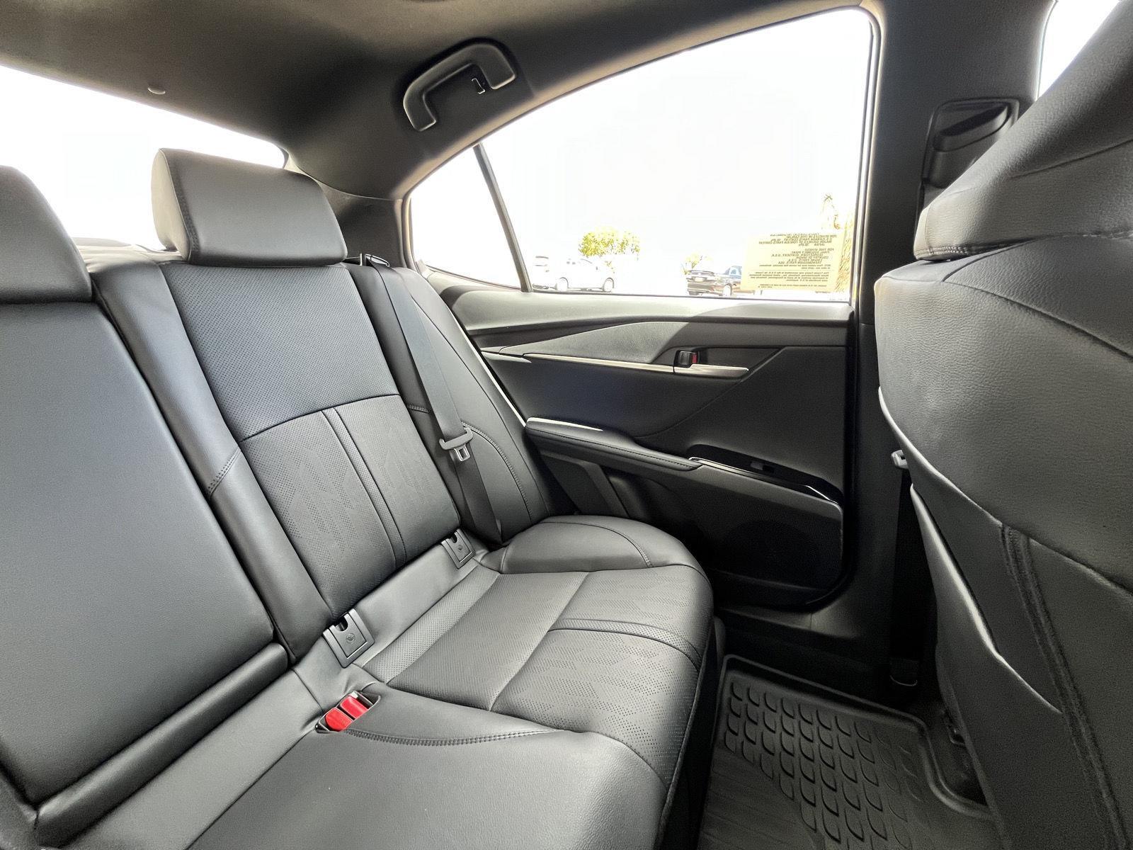 2025 Toyota Camry XSE photo 31