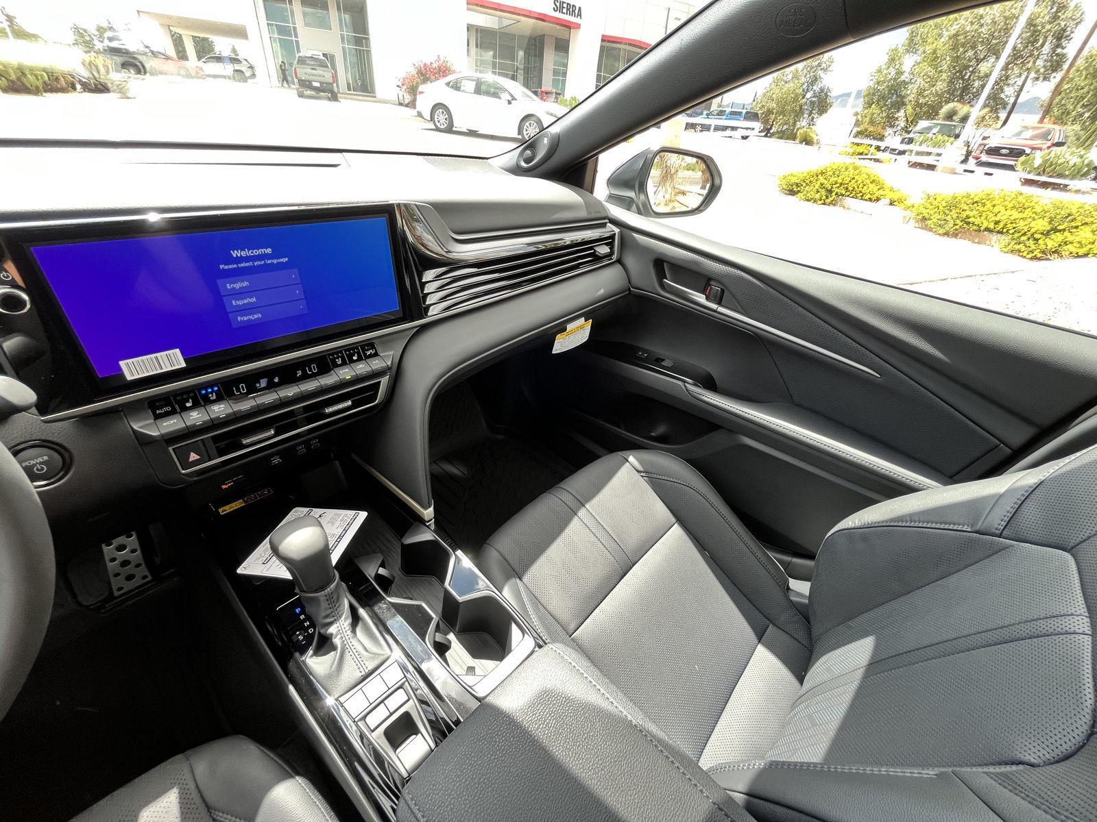 2025 Toyota Camry XSE photo 35