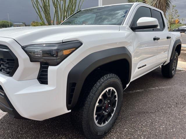 2025 Toyota Tacoma TRD Off-Road Double Cab photo 10
