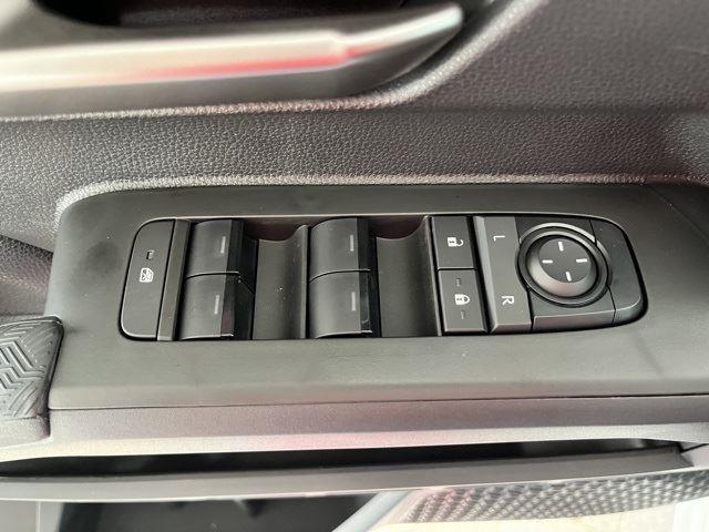 2025 Toyota Tacoma TRD Off-Road Double Cab photo 16