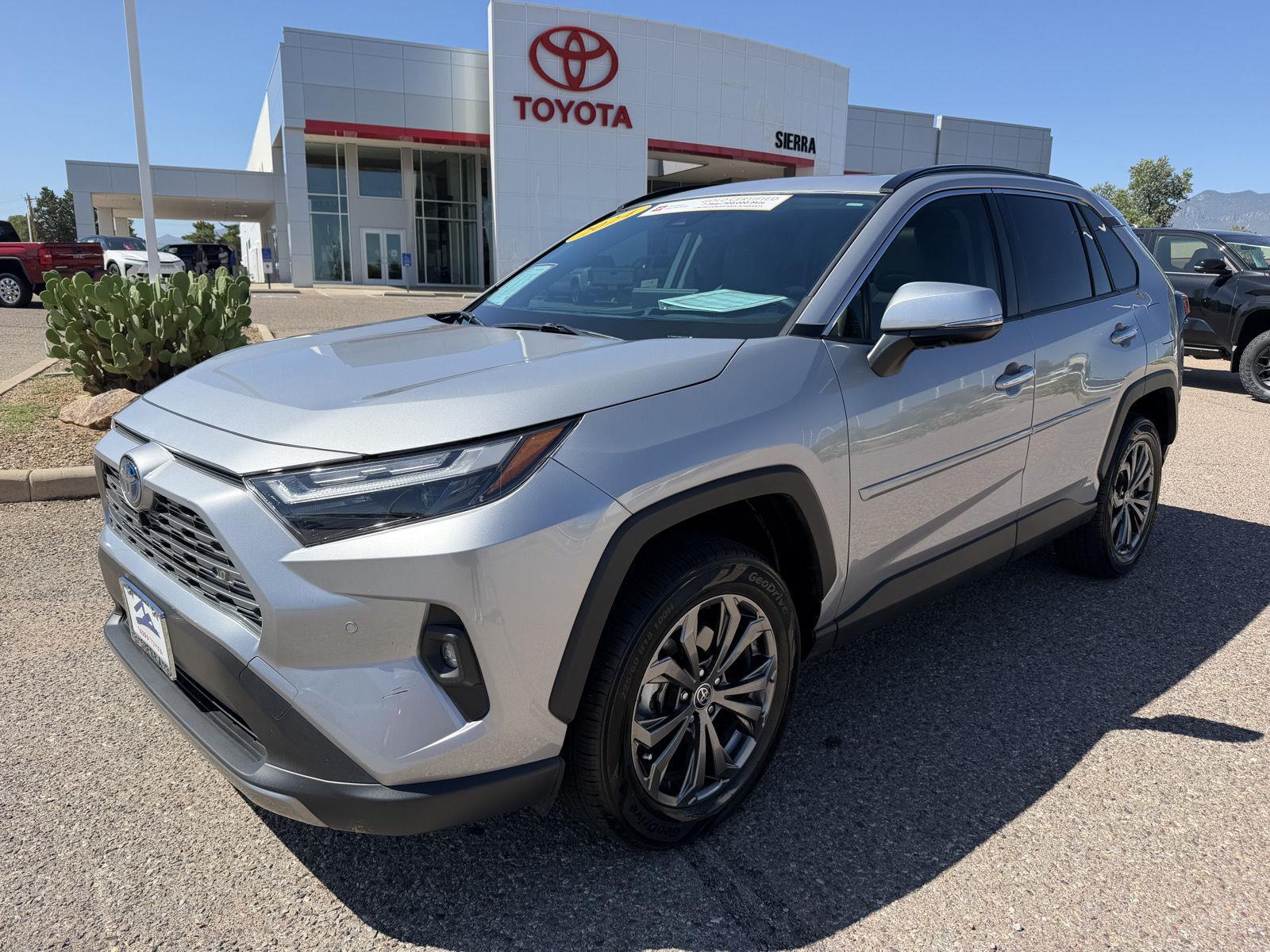  2024 Toyota RAV4 Hybrid Limited AWD   