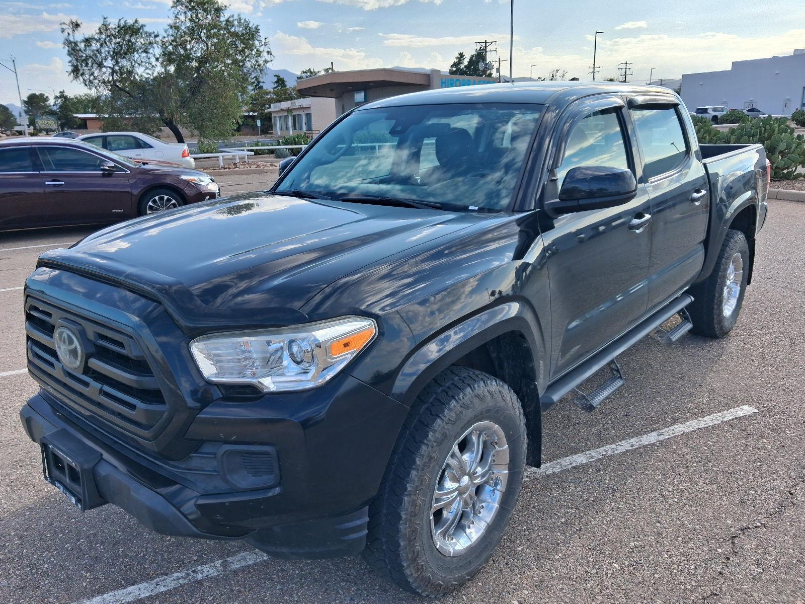 Midnight Black Metallic 2018 Toyota Tacoma Pickup Truck Four-Wheel Drive Automatic