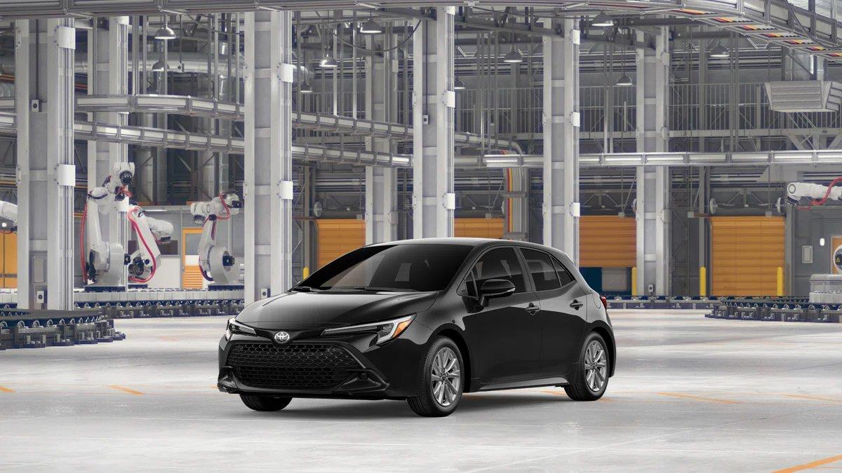 Black 2027 Toyota Corolla Hatchback Hatchback Front-Wheel Drive