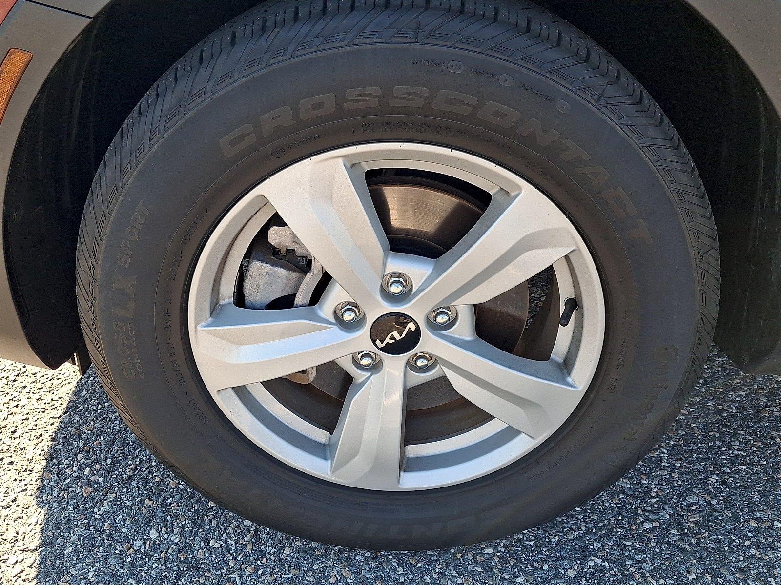 Used 2024 Kia Sorento SUV