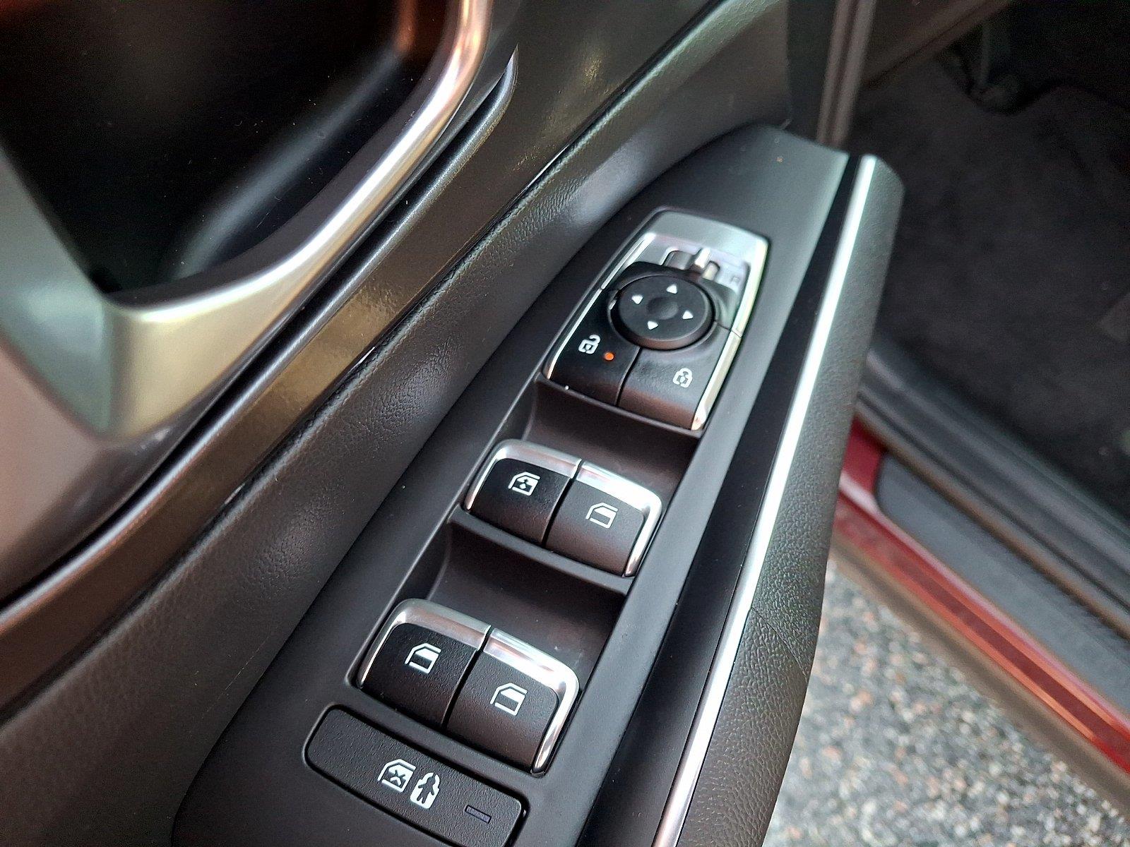 Used 2024 Kia Sorento SUV