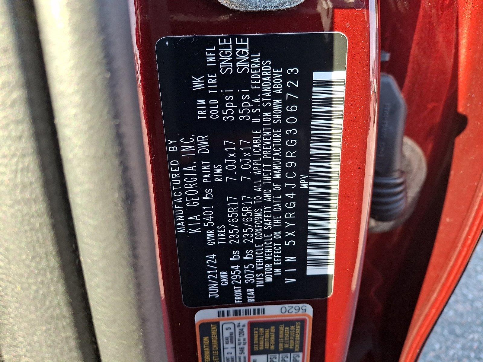Used 2024 Kia Sorento SUV