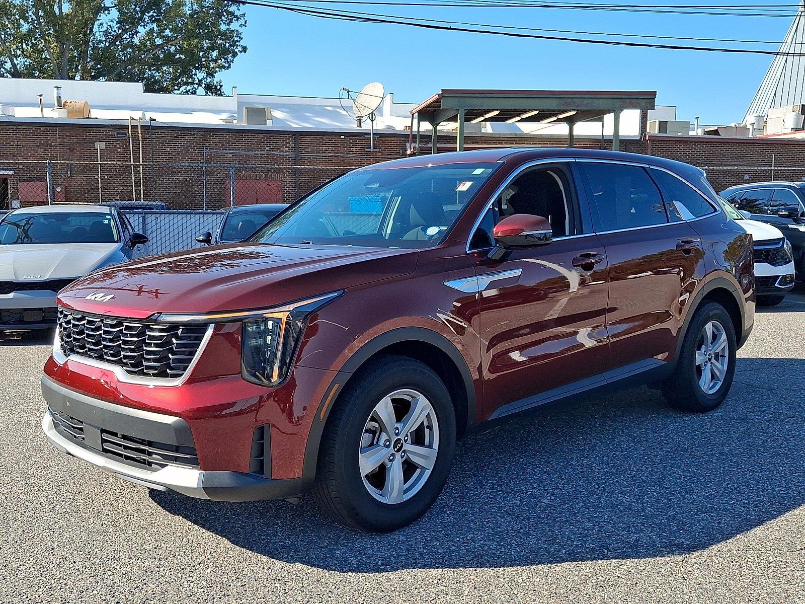 Used 2024 Kia Sorento SUV