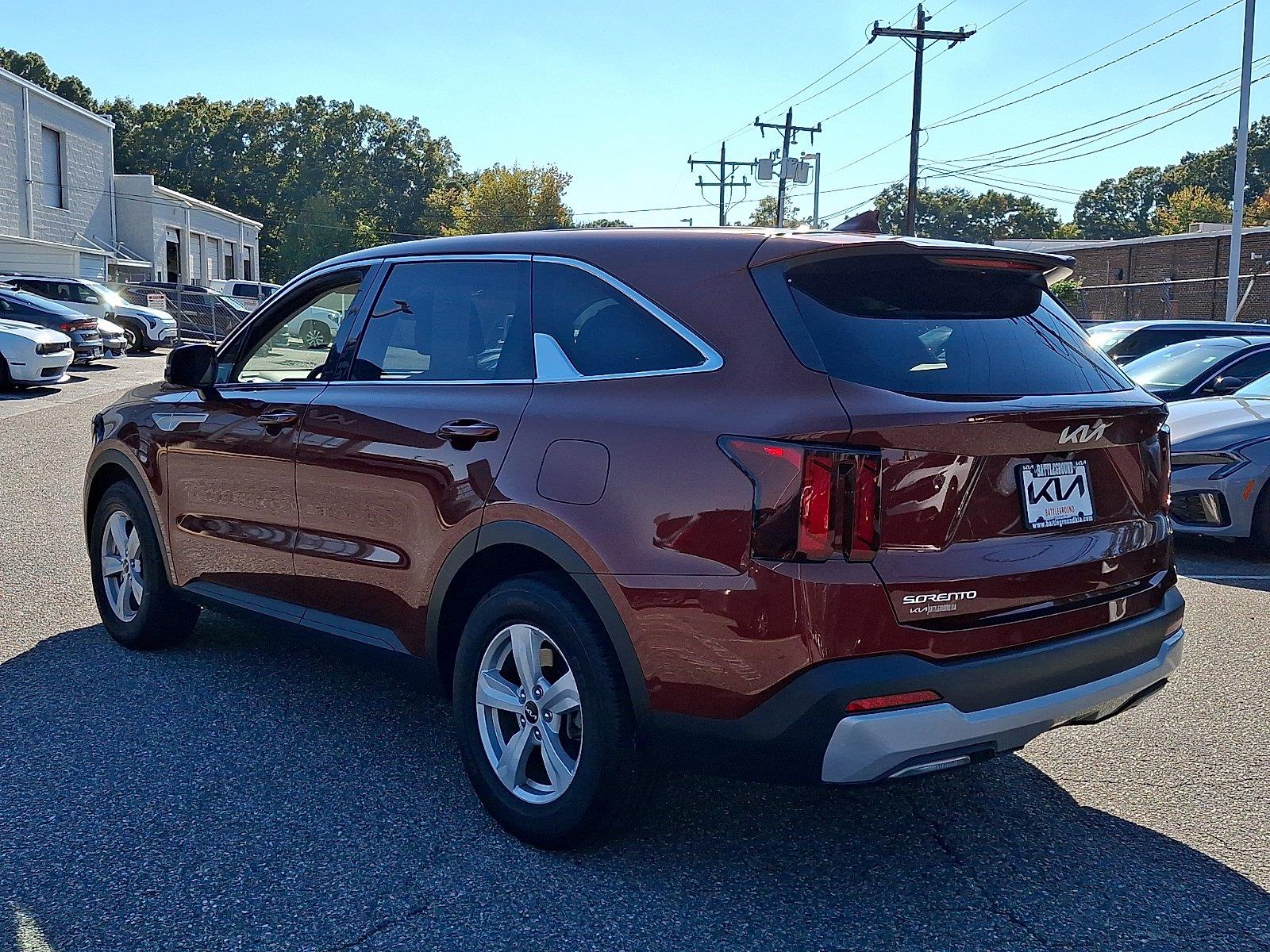 Used 2024 Kia Sorento SUV